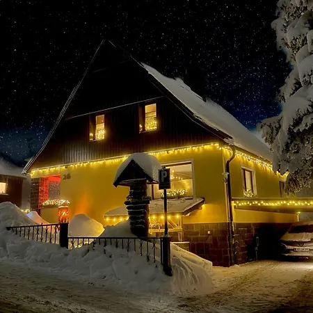 بيت للعطل Tolles By Interhome *